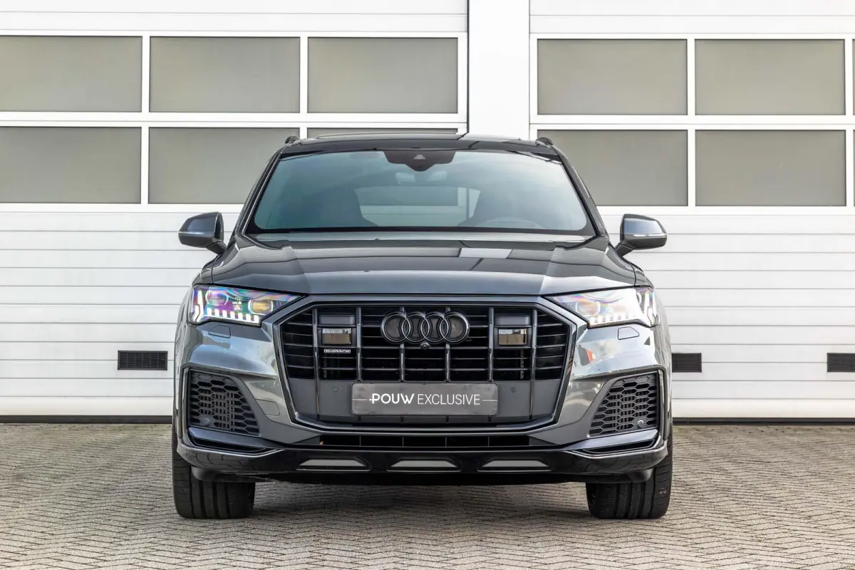 55 TFSIe 381pk quattro Pro Line S | Panoramadak | Trekhaak | HUD | Luchtvering | Massagestoelen
