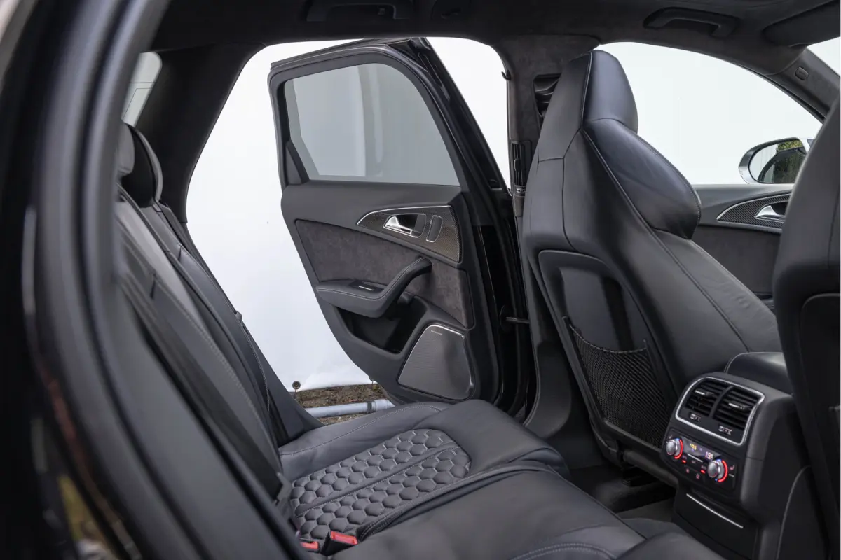 4.0 TFSI 605pk Quattro Performance B&O Advanced Carbon Akrapovic Keramisch