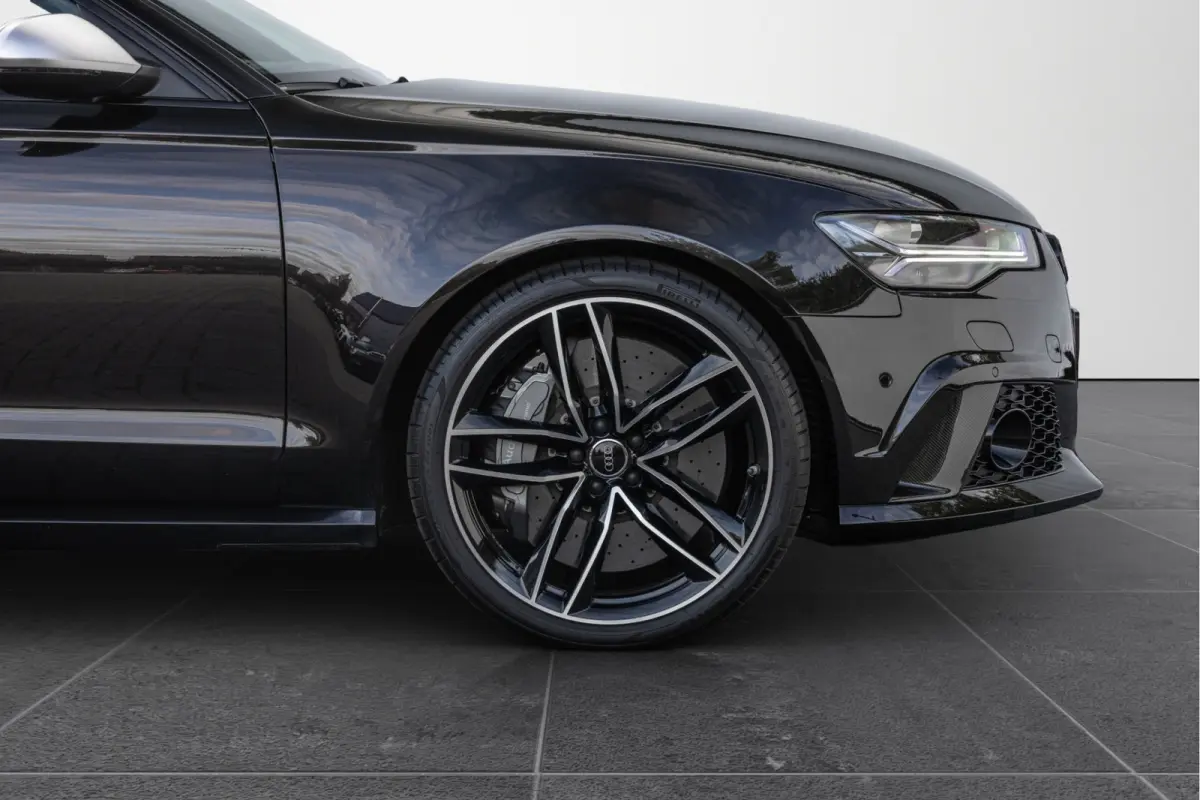 4.0 TFSI 605pk Quattro Performance B&O Advanced Carbon Akrapovic Keramisch