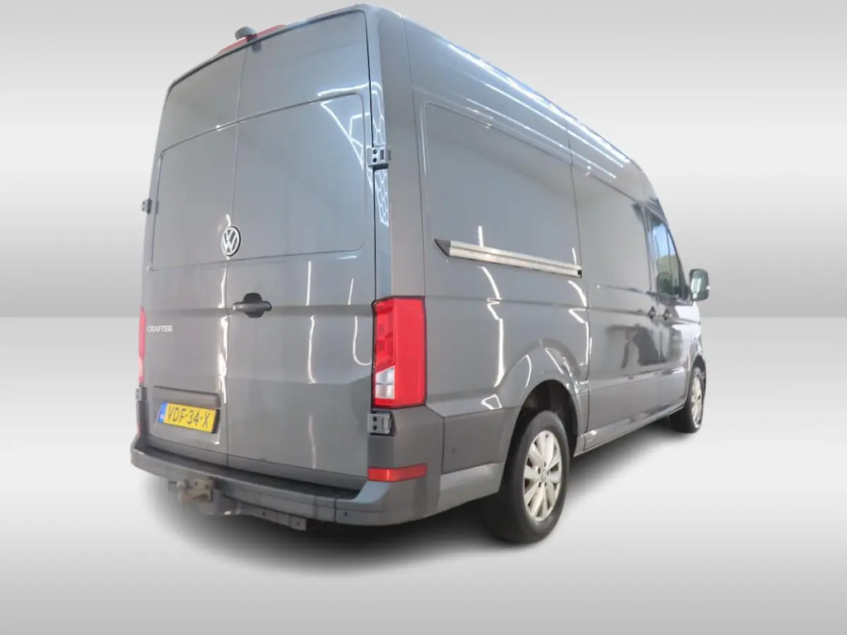2.0 TDI 140pk L3 H3 Automaat Airco Navigatie Led (Wordt verwacht)
