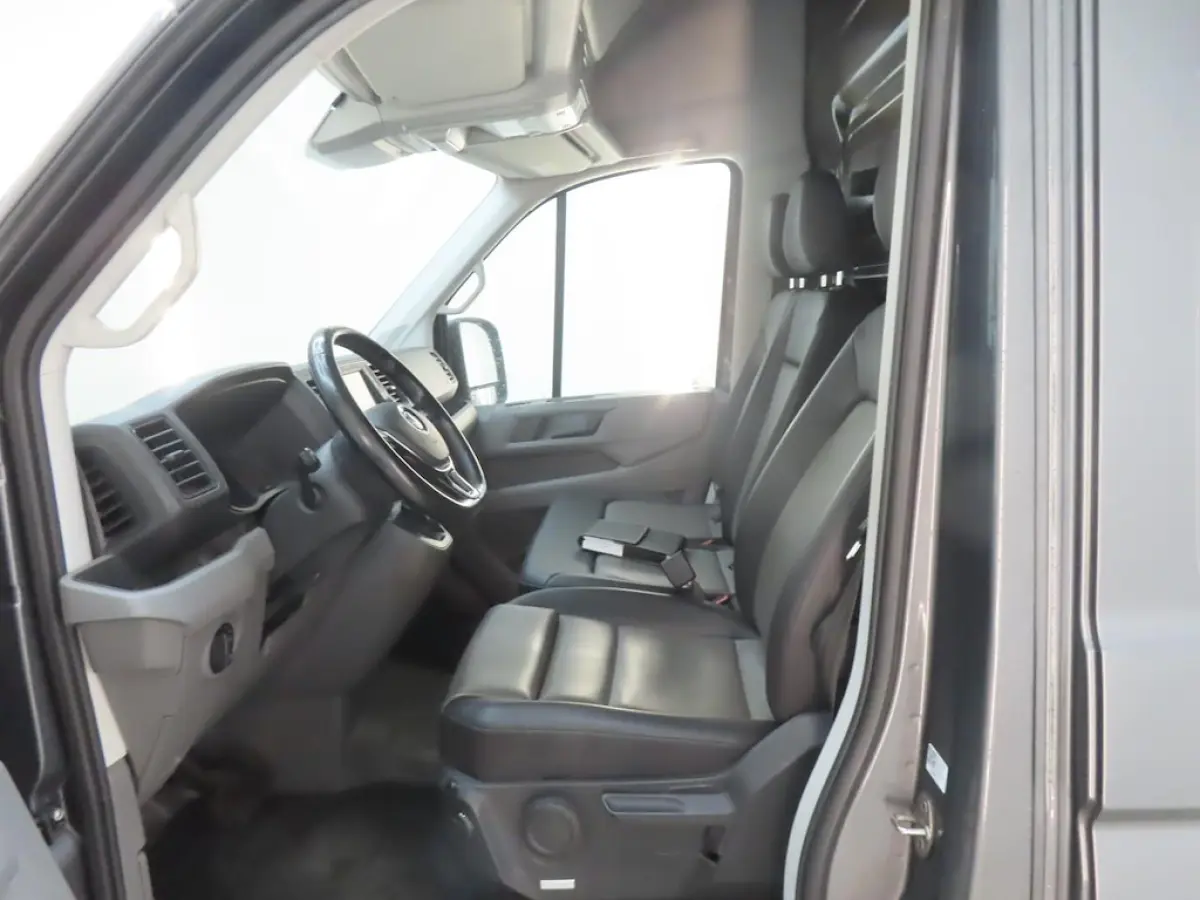 2.0 TDI 140pk L3 H3 Automaat Airco Navigatie Led (Wordt verwacht)
