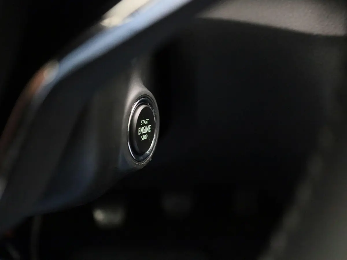 1.0 TSI Business Edition | APPLE CARPLAY - ANDROID AUTO | STOELVERWARMING | KEYLESS START | CRUISE CONTROL | AIRCO | NAVIGATIE |