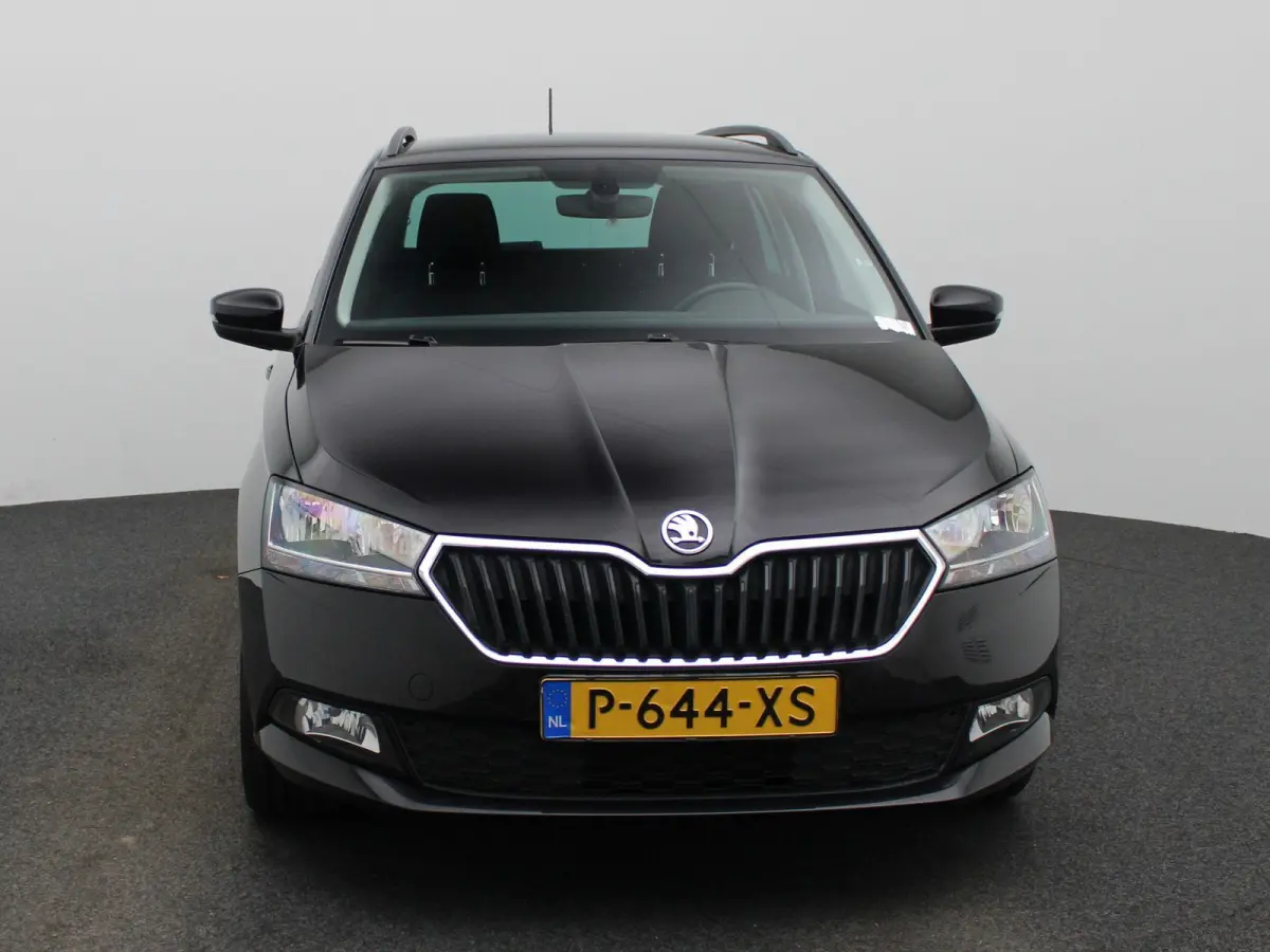 1.0 TSI Business Edition | APPLE CARPLAY - ANDROID AUTO | STOELVERWARMING | KEYLESS START | CRUISE CONTROL | AIRCO | NAVIGATIE |