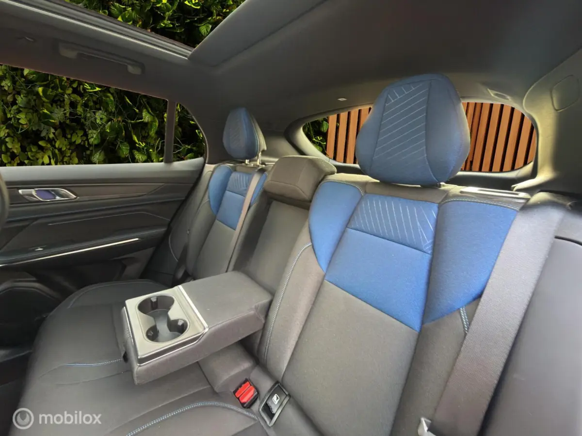 1.5 |261PK |Plug-in Hybrid |Origineel NL|360 Camera| Pano-dak| Apple-Carplay