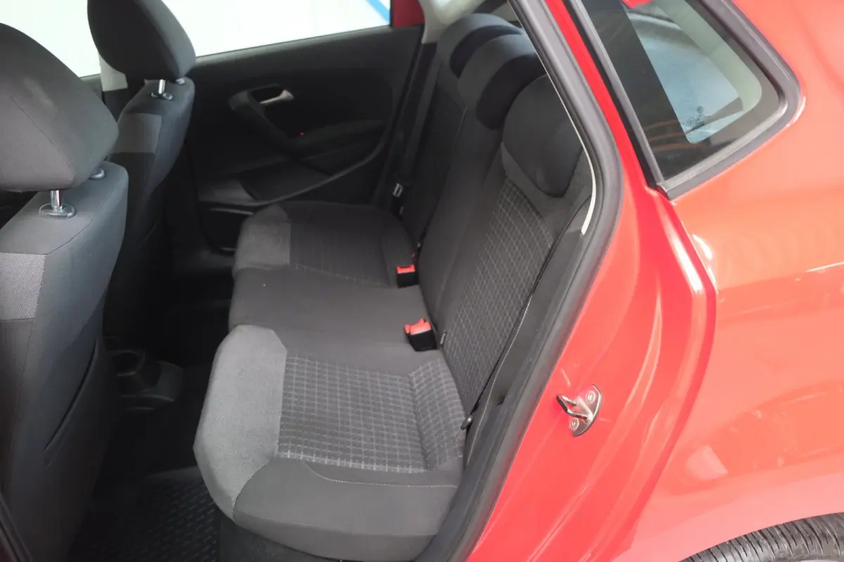 1.2 TSI Highline - Airco, Cruise, PDC, Stoelverwarming.