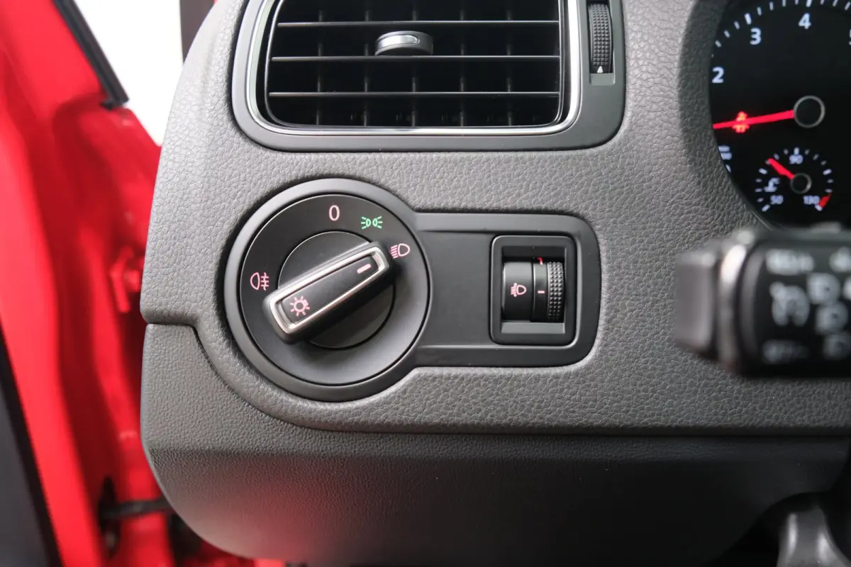 1.2 TSI Highline - Airco, Cruise, PDC, Stoelverwarming.