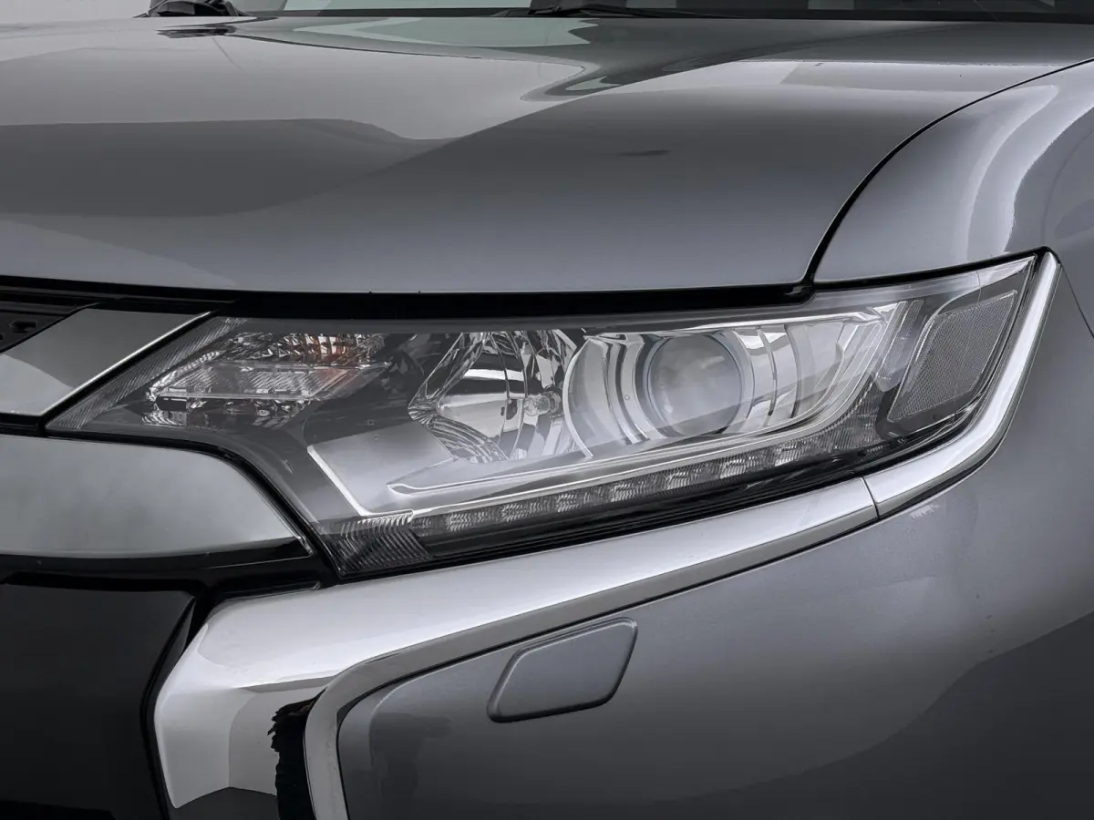 2.4 PHEV Pure Afneembare trekhaak | Stoelverwarming | 4WD