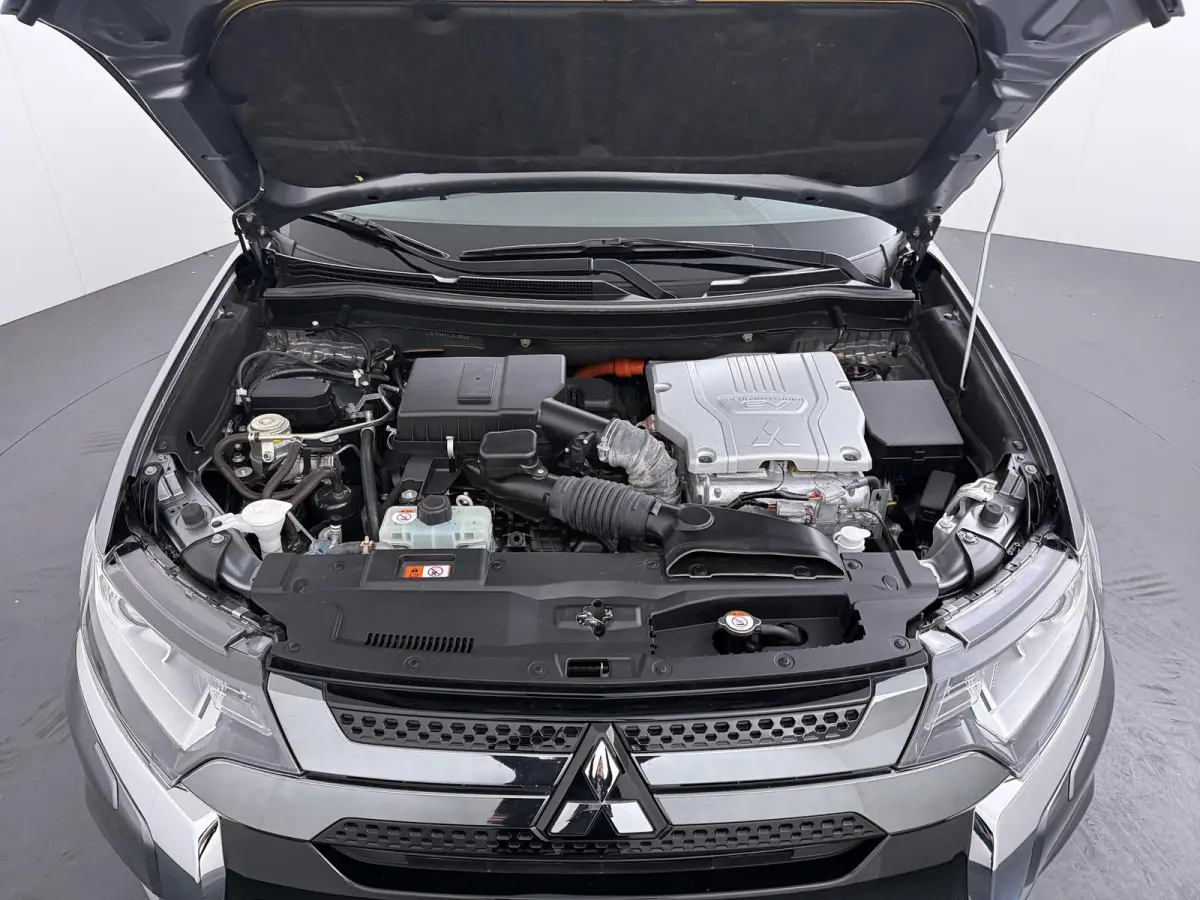 2.4 PHEV Pure Afneembare trekhaak | Stoelverwarming | 4WD