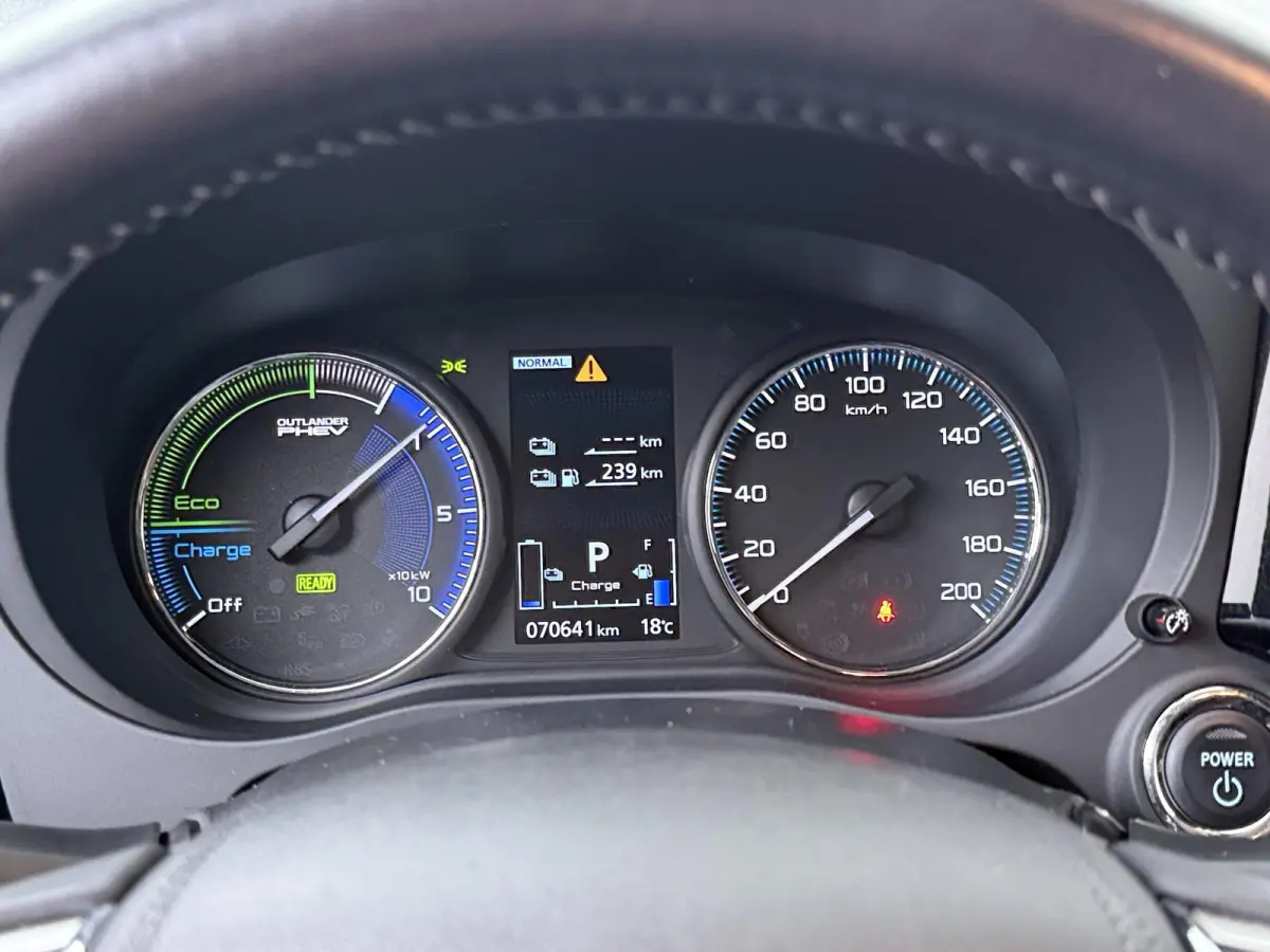 2.4 PHEV Pure Afneembare trekhaak | Stoelverwarming | 4WD