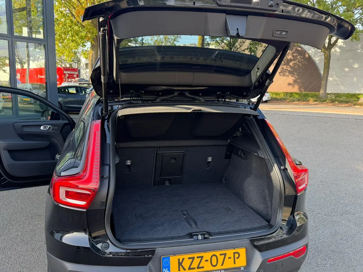 Single Motor Extended Range Ultimate 82 kWh SOH 100%| FULL OPTION| HARMAN KARDON| ELEKTRISCHE STOEL + MEMORY| PANORAMADAK| 360 CAMERA| ELEK. TREKHAAK| STOEL + STUURVERWARMING