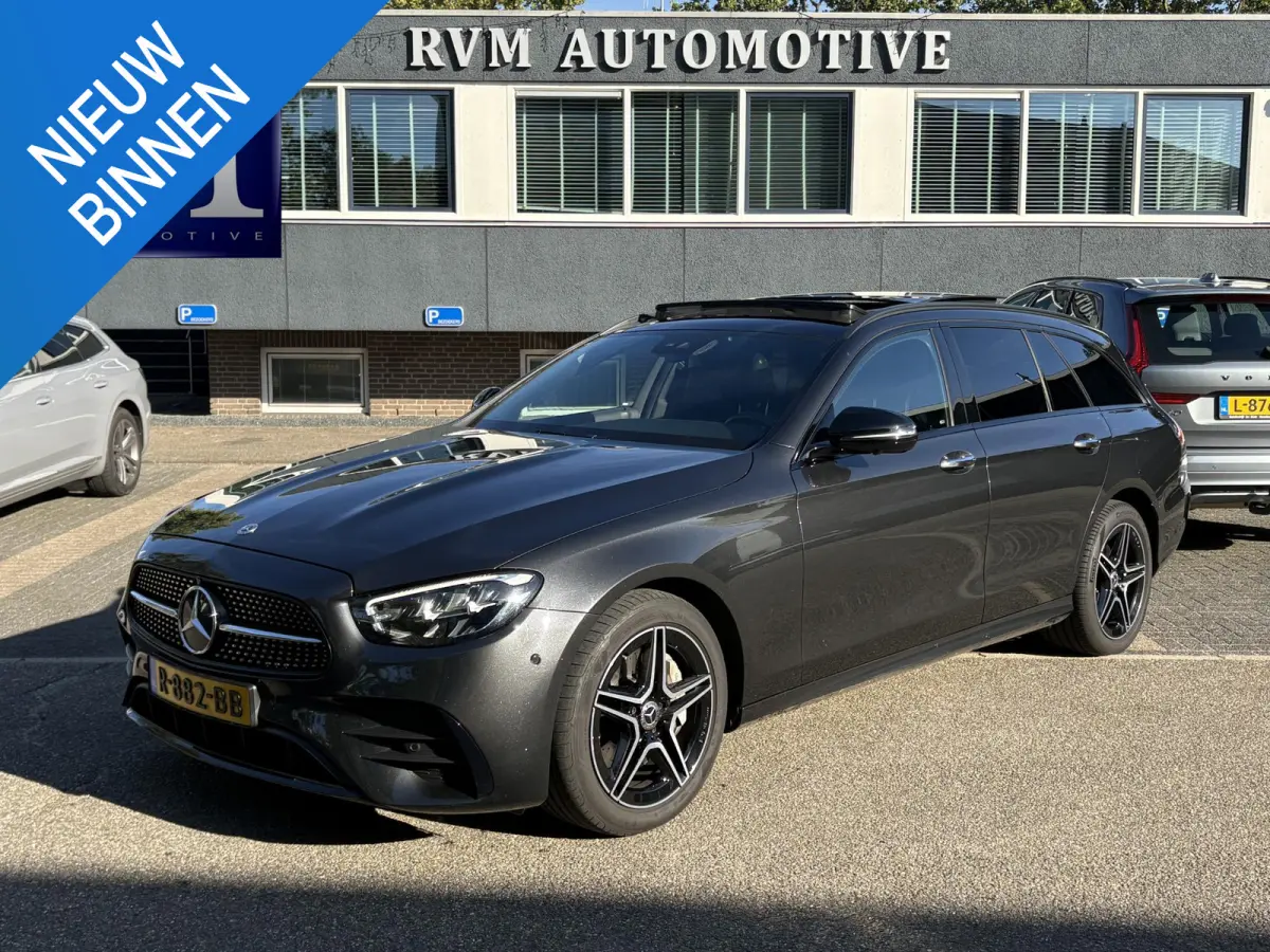 300 e Business Solution AMG MERCEDES GARANTIE T/M 03-2028 | SOH 93% | PANORAMADAK | ELEKTRISCHE TREKHAAK | DEALER ONDERHOUDEN | APPLE CARPLAY/ANDROID AUTO | BURMESTER AUDIO | 360° CAMERA |
