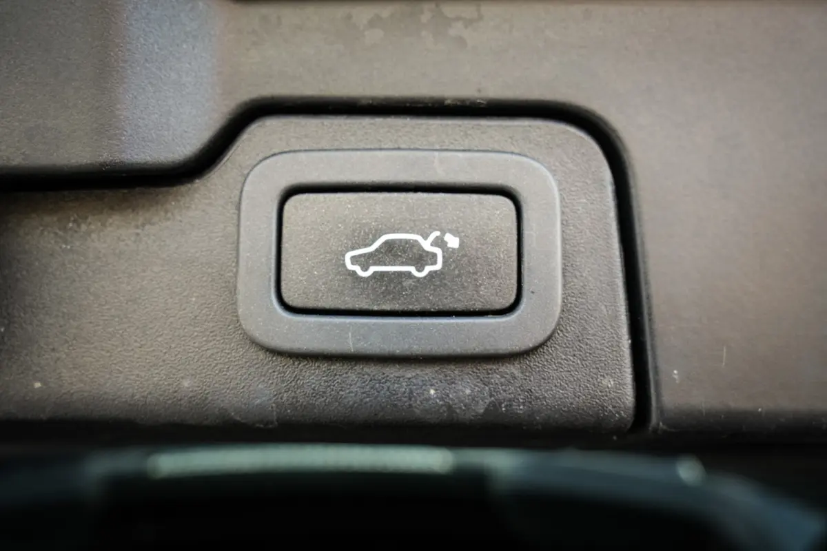 2.0 Si 4WD Prestige Business Edition | Panorama | Navi | Leder | Metalic | Org. NL |