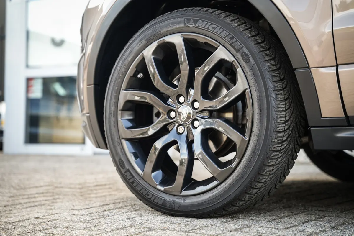2.0 Si 4WD Prestige Business Edition | Panorama | Navi | Leder | Metalic | Org. NL |