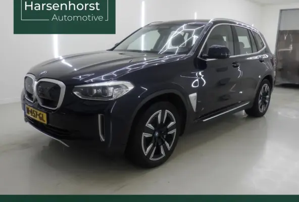 Executive 80 kWh | SOH 99,26% | Adaptieve Cruise Control | Elektrische trekhaak | Panoramadak | LED | PDC V+A | Stoelverwarming | Standkachel | Elektrisch verstelbare stoelen