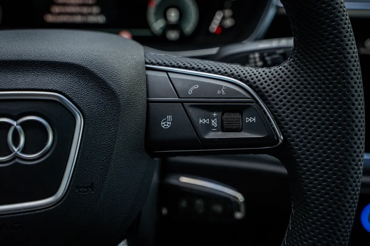 45 TFSI e S Edition | BTW Auto | ACC | Leder | Black Pack | Apple Carplay | NAVI |