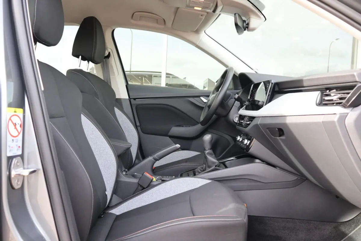 1.0 TSI 115pk Selection | PDC | Cruise Control | Carplay | Clima | LED Verlichting