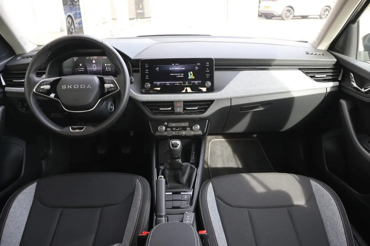 1.0 TSI 115pk Selection | PDC | Cruise Control | Carplay | Clima | LED Verlichting