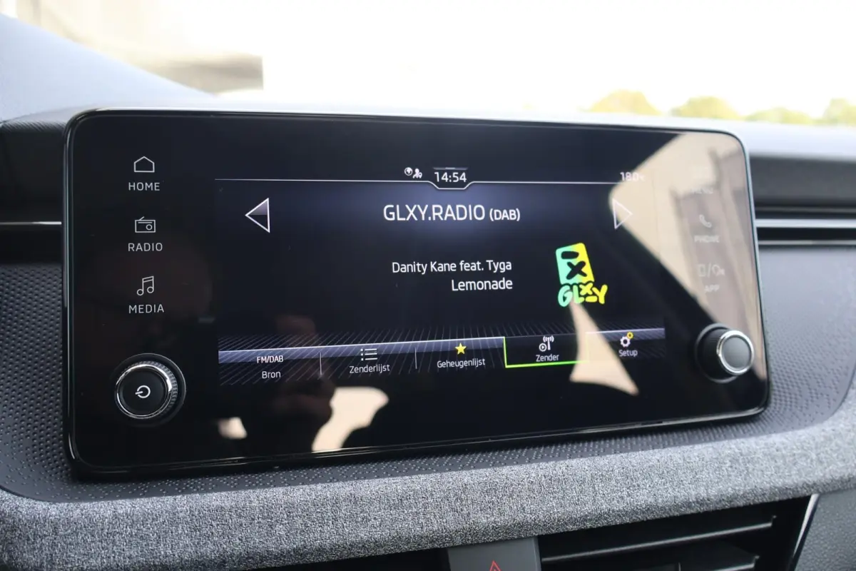 1.0 TSI 115pk Selection | PDC | Cruise Control | Carplay | Clima | LED Verlichting