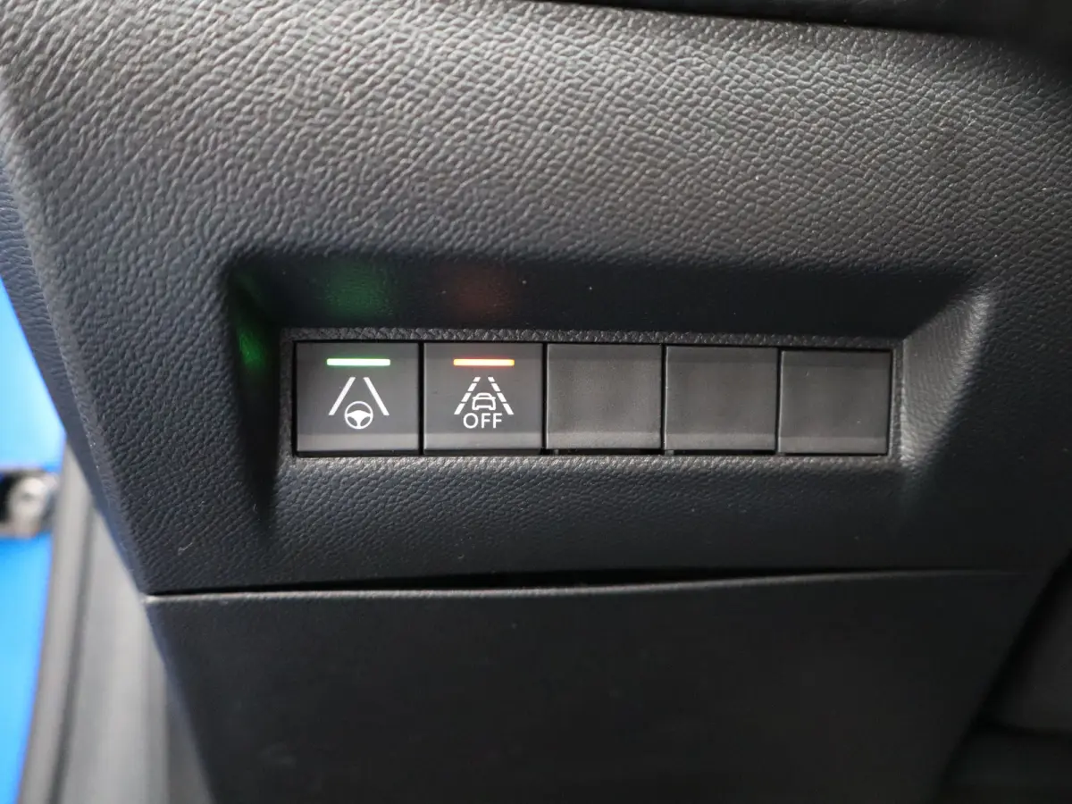 1.2 PureTech GT Pack | Automaat | Carplay | Camera | Clima | Keyless | Stoelverwarming | Alcantara |