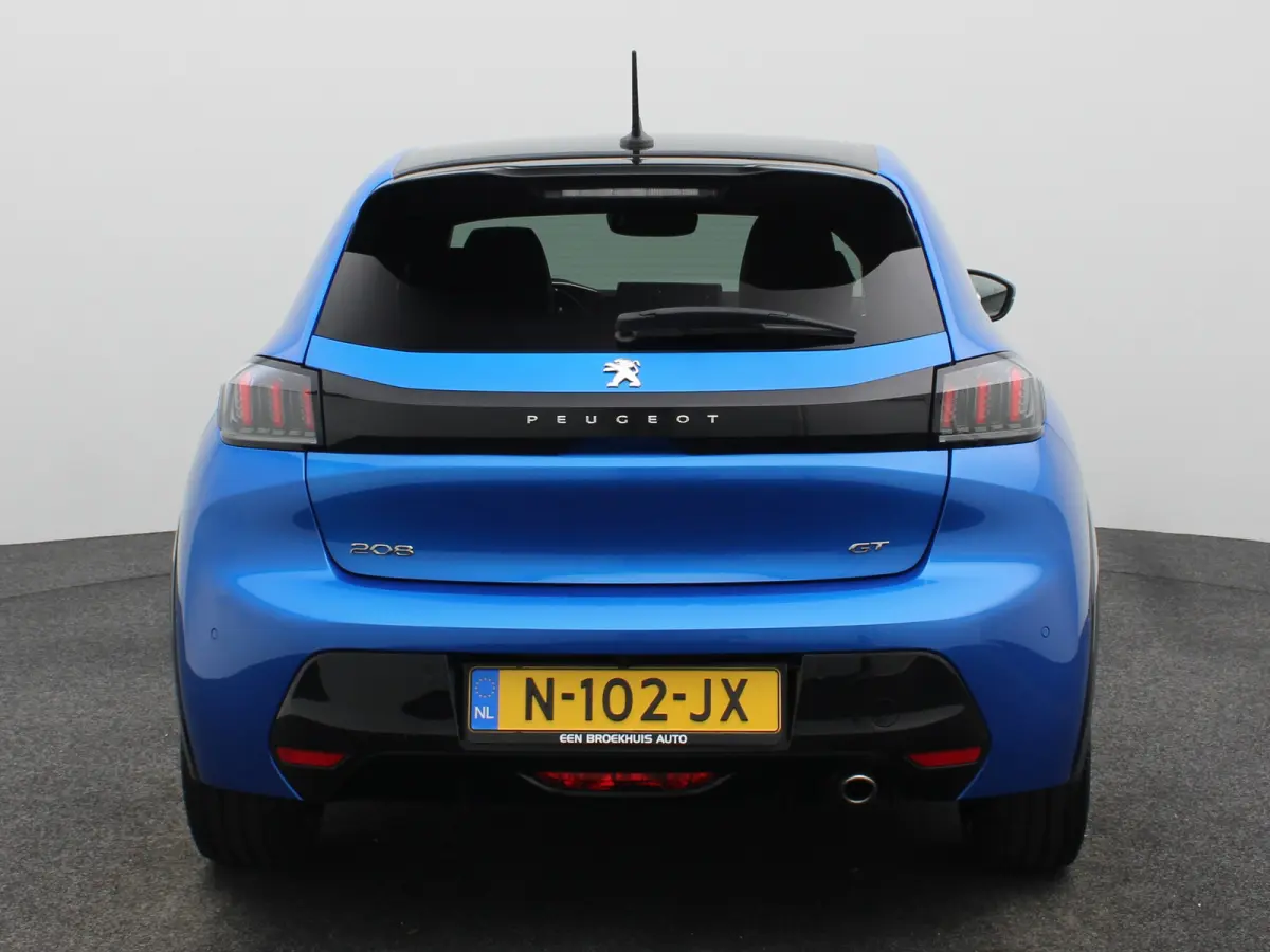 1.2 PureTech GT Pack | Automaat | Carplay | Camera | Clima | Keyless | Stoelverwarming | Alcantara |