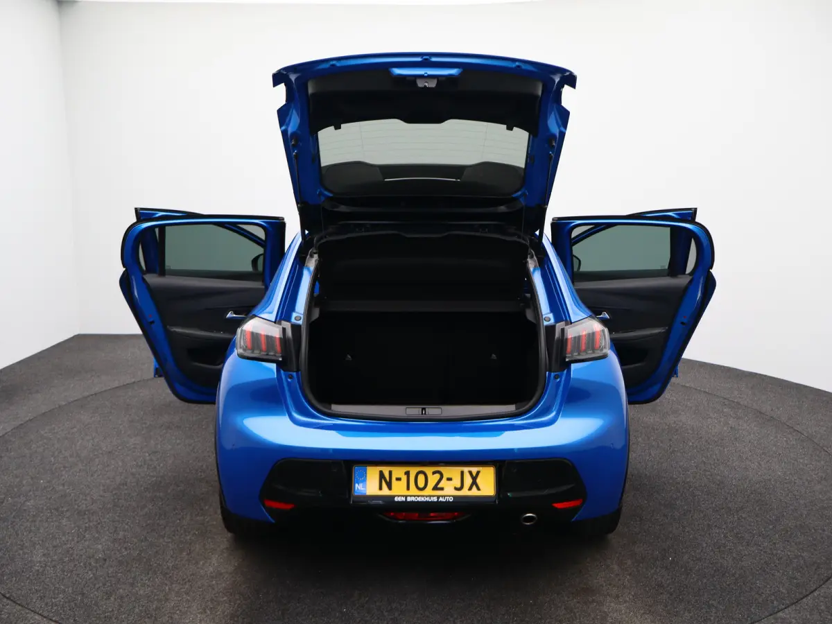 1.2 PureTech GT Pack | Automaat | Carplay | Camera | Clima | Keyless | Stoelverwarming | Alcantara |
