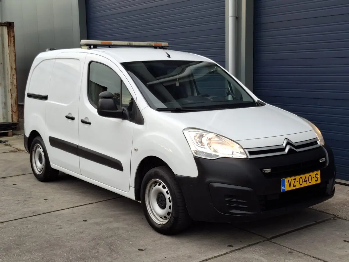 1.6 BlueHDI 100 Club S&S AIRCO / TREKHAAK / CRUISE CONTROLE / EURO 6 / MARGE !!