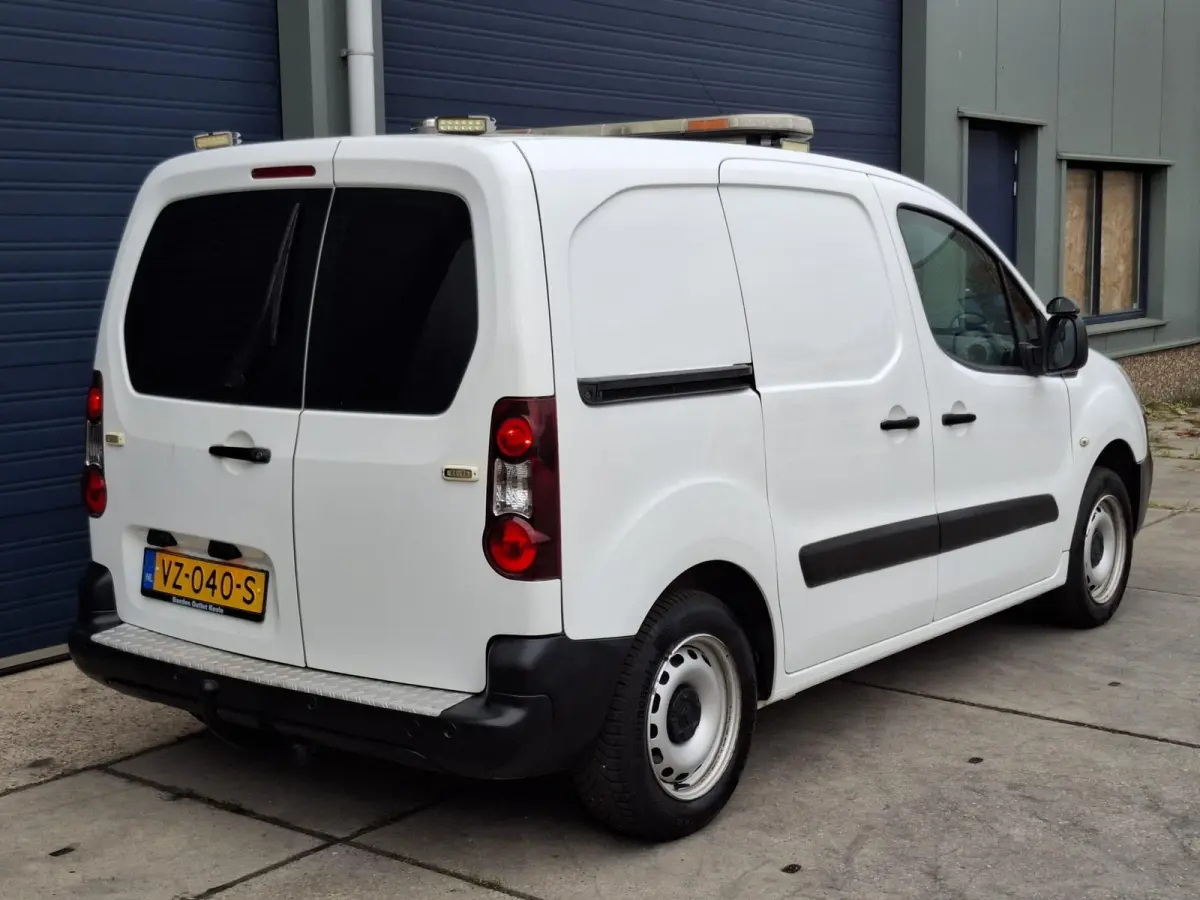 1.6 BlueHDI 100 Club S&S AIRCO / TREKHAAK / CRUISE CONTROLE / EURO 6 / MARGE !!