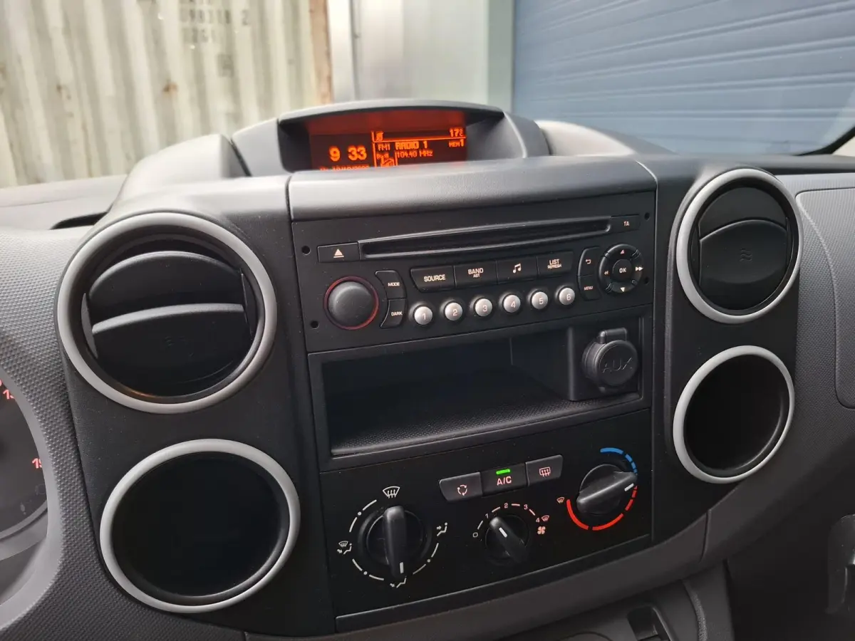 1.6 BlueHDI 100 Club S&S AIRCO / TREKHAAK / CRUISE CONTROLE / EURO 6 / MARGE !!