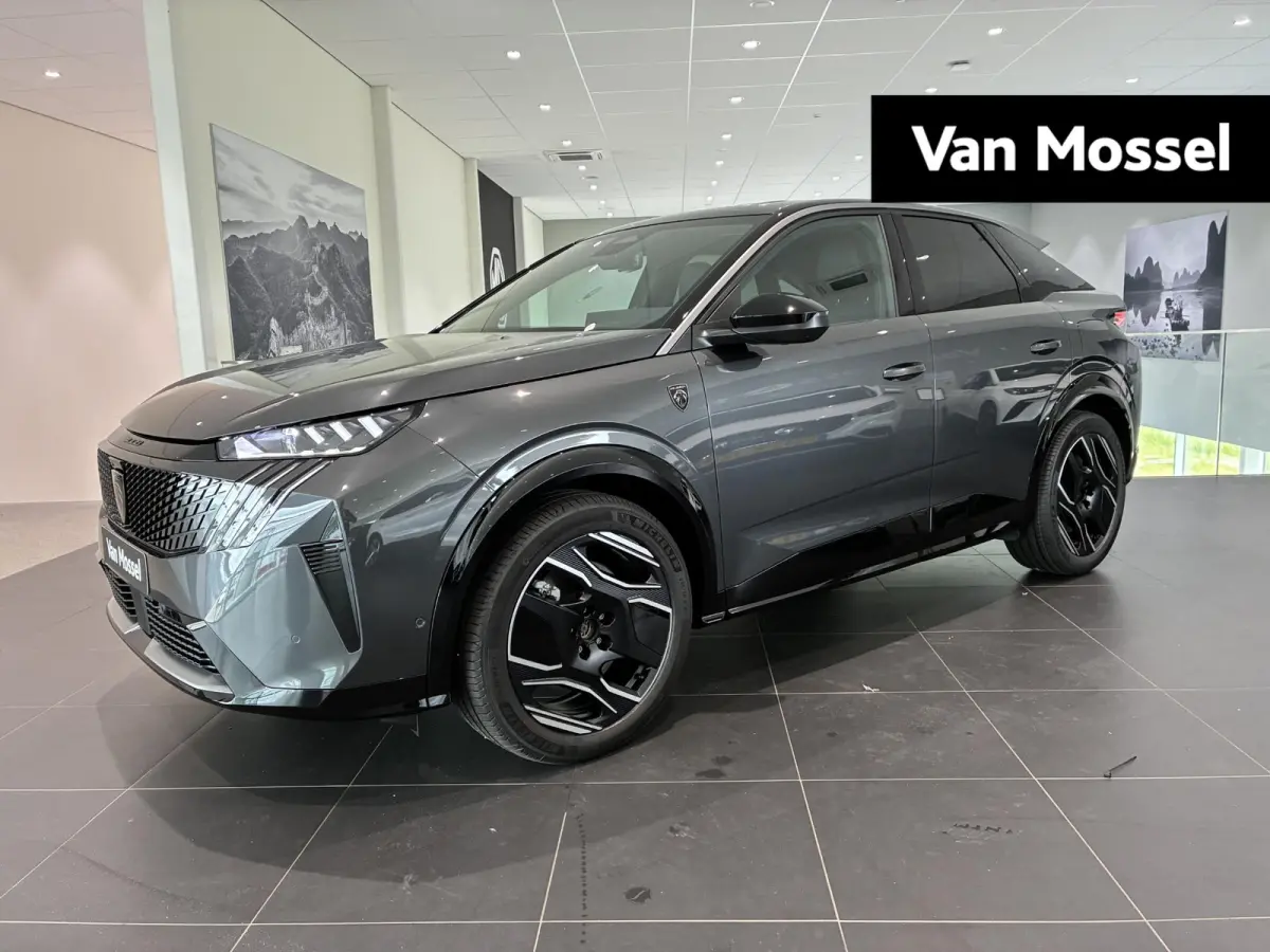 GT Exclusive 210 73 kWh Volledig leder interieur l Pano dak l Stoelverwarming en koeling l Elektrische stoelen