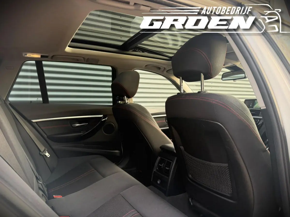 320d High Executive LED|PANO|CAM|TREKHA
