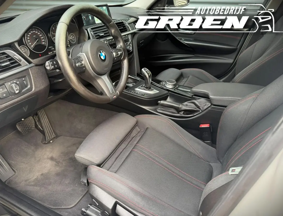 320d High Executive LED|PANO|CAM|TREKHA