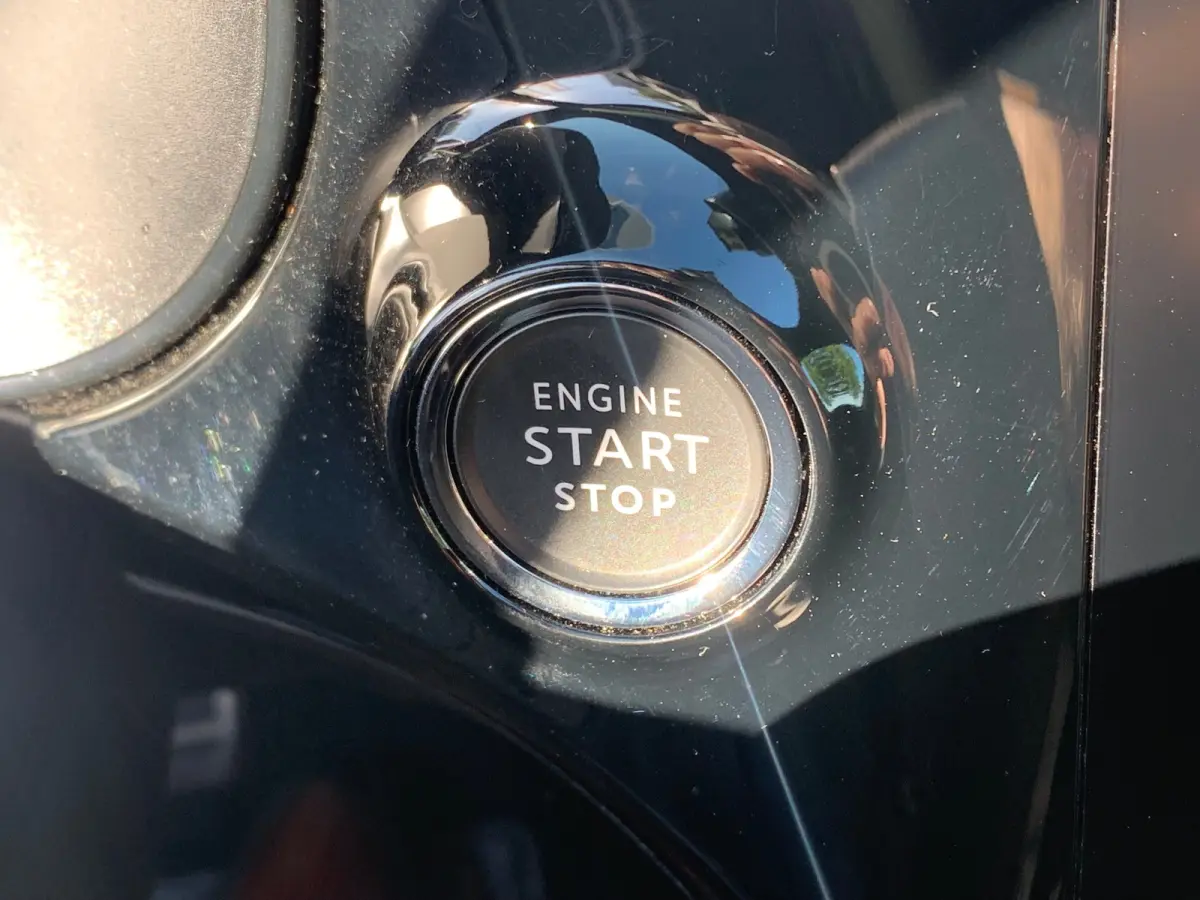 1.2 Turbo Hybrid GS Airco | Alcantara | Camera | Cruise Adaptief | DAB | Keyless | LED | LMV 16" | Navi | Stoelmassage | Stoel/Stuurverwarming |