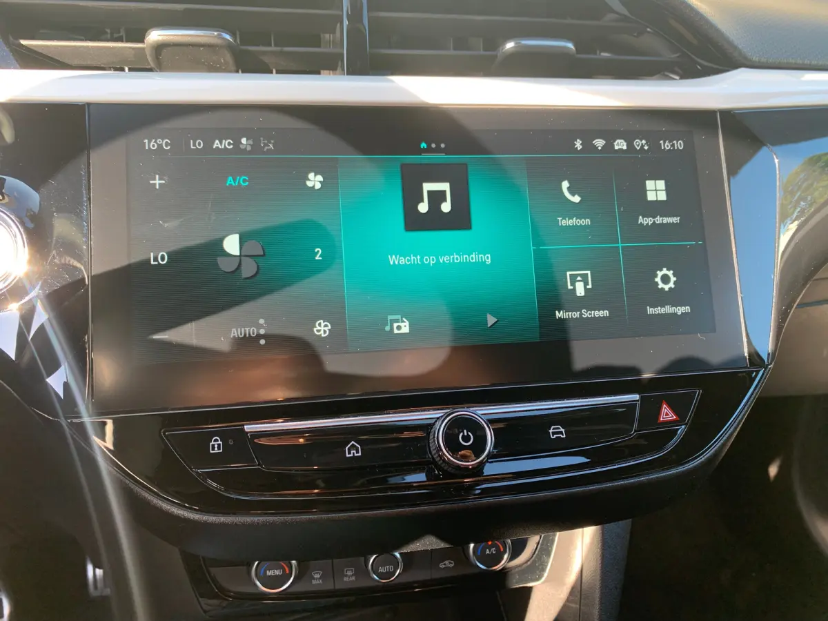 1.2 Turbo Hybrid GS Airco | Alcantara | Camera | Cruise Adaptief | DAB | Keyless | LED | LMV 16" | Navi | Stoelmassage | Stoel/Stuurverwarming |