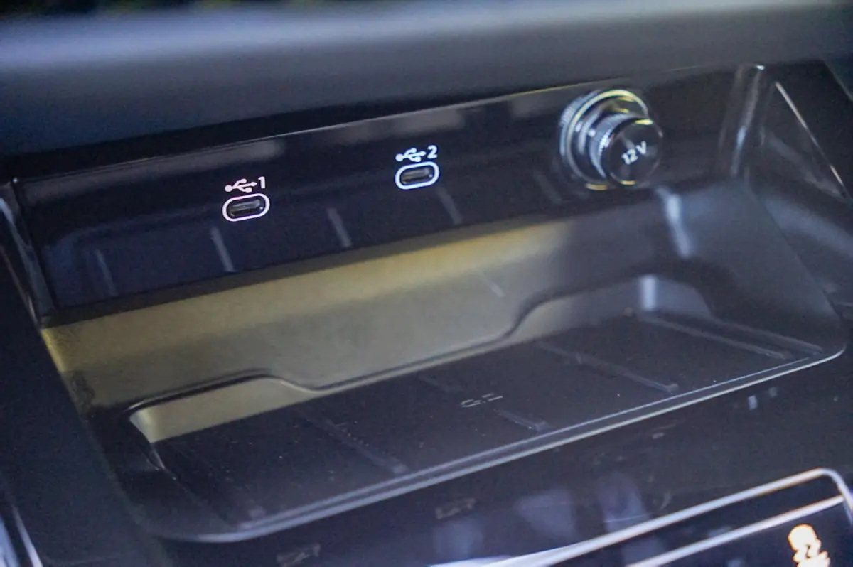 2.0 e-hybrid 367pk Quattro S Edition Competition | B&O 3D | Topview | Keyless | Head-up | Bijrijdersscherm | Trekhaak | Vierwielbesturing