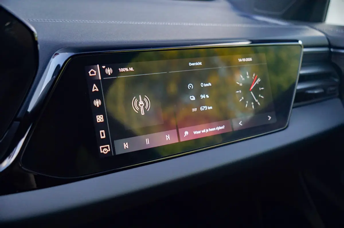 2.0 e-hybrid 367pk Quattro S Edition Competition | B&O 3D | Topview | Keyless | Head-up | Bijrijdersscherm | Trekhaak | Vierwielbesturing