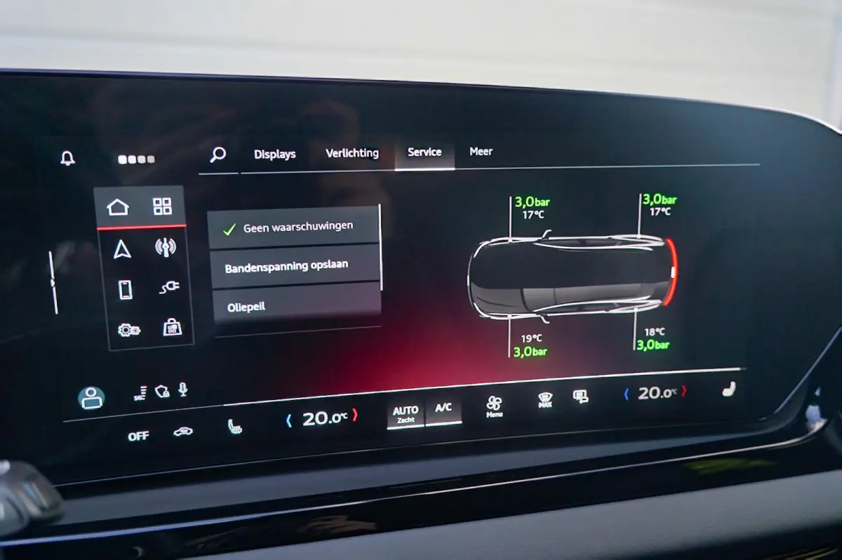 2.0 e-hybrid 367pk Quattro S Edition Competition | B&O 3D | Topview | Keyless | Head-up | Bijrijdersscherm | Trekhaak | Vierwielbesturing