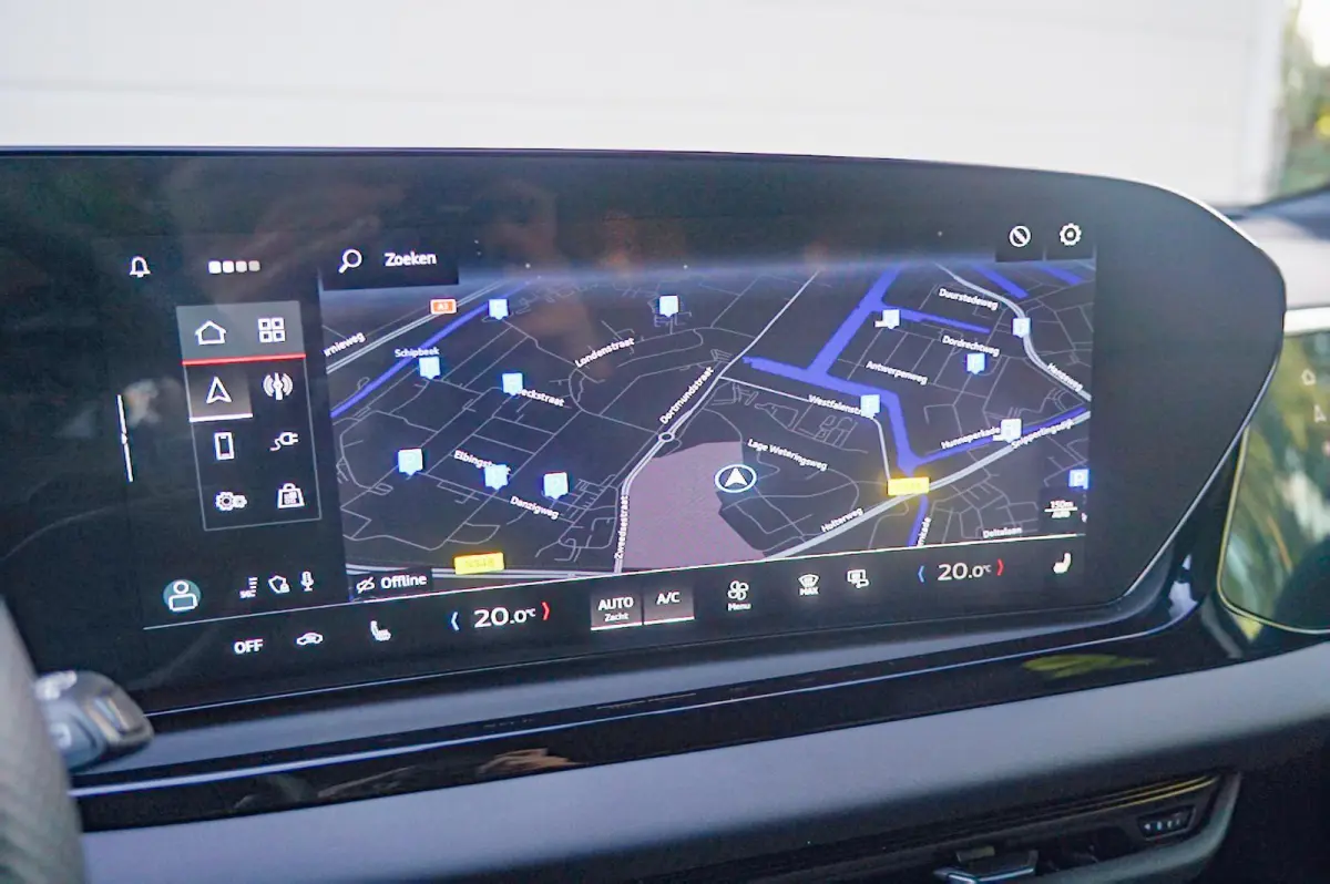 2.0 e-hybrid 367pk Quattro S Edition Competition | B&O 3D | Topview | Keyless | Head-up | Bijrijdersscherm | Trekhaak | Vierwielbesturing