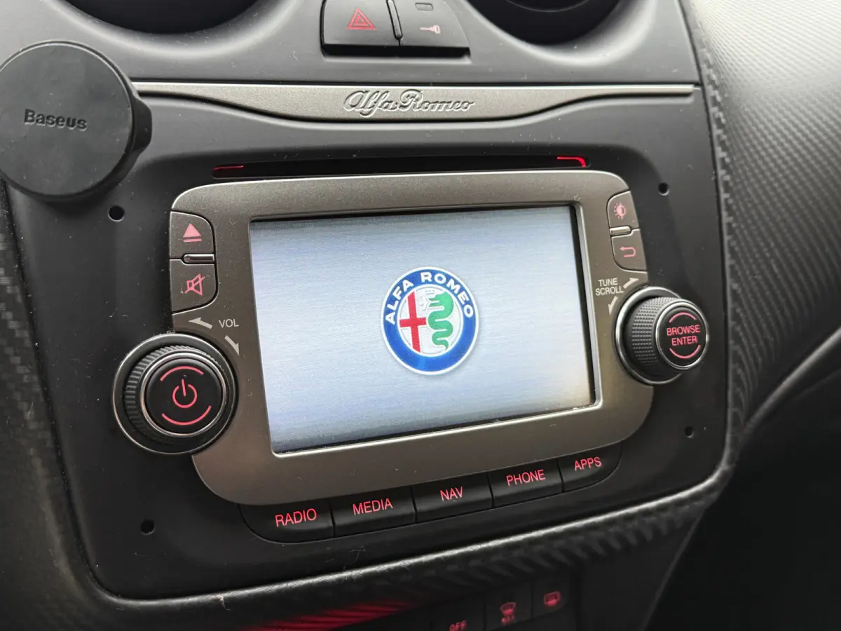 0.9 TwinAir ECO | Origineel NL | Navigatie | Bluetooth | DAB | Parkeersensoren