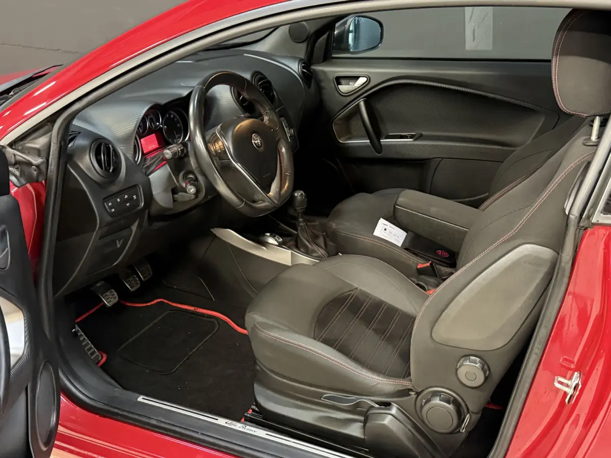 0.9 TwinAir ECO | Origineel NL | Navigatie | Bluetooth | DAB | Parkeersensoren