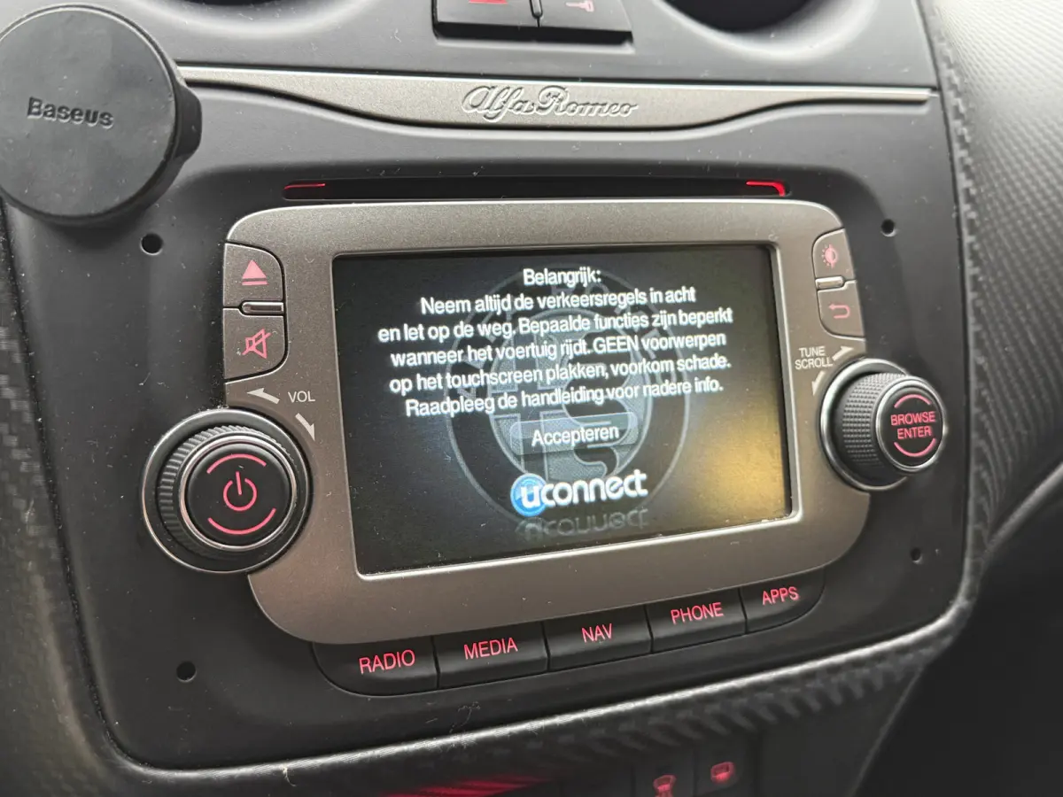 0.9 TwinAir ECO | Origineel NL | Navigatie | Bluetooth | DAB | Parkeersensoren