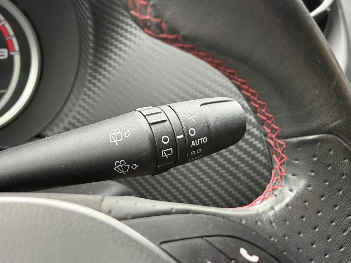 0.9 TwinAir ECO | Origineel NL | Navigatie | Bluetooth | DAB | Parkeersensoren