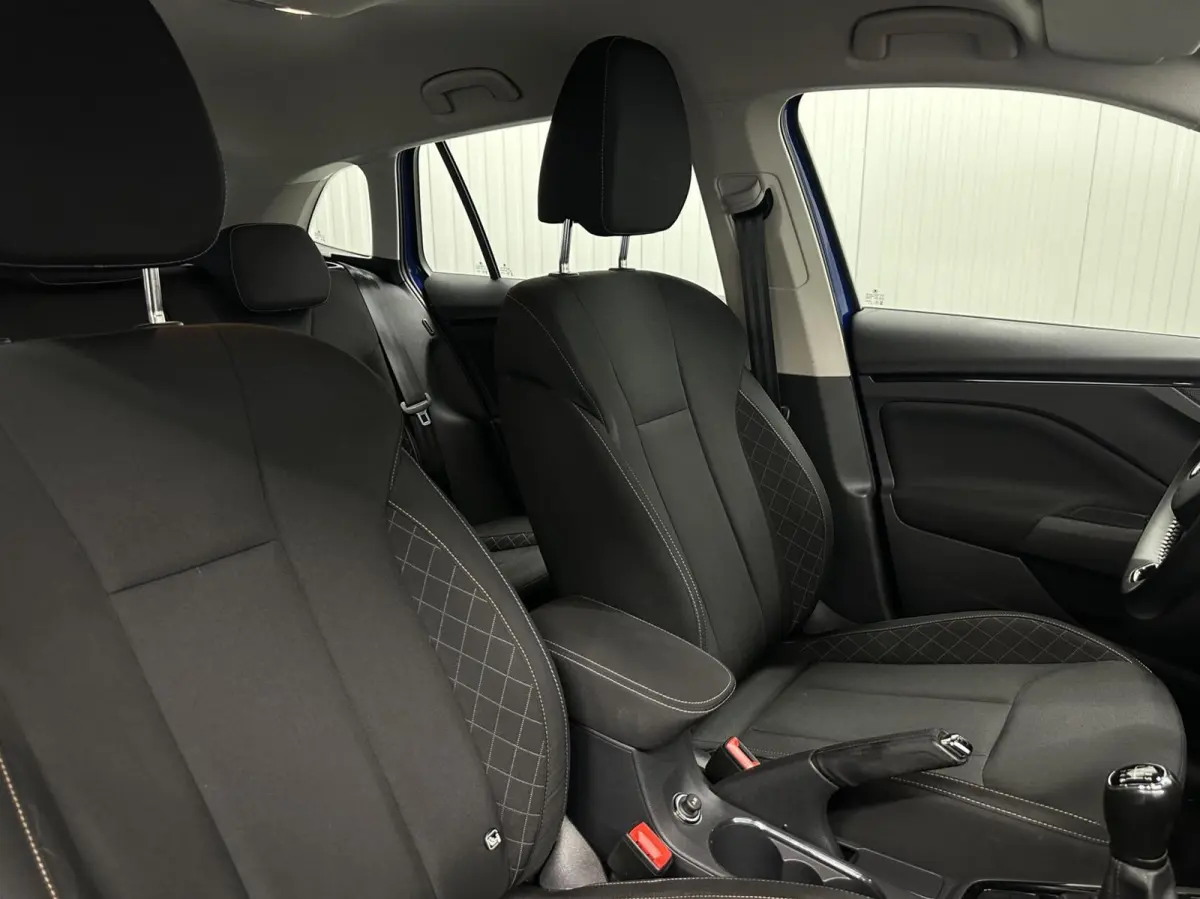 1.0 TSI Ambition CARPLAY CRUISE LM AIRCO