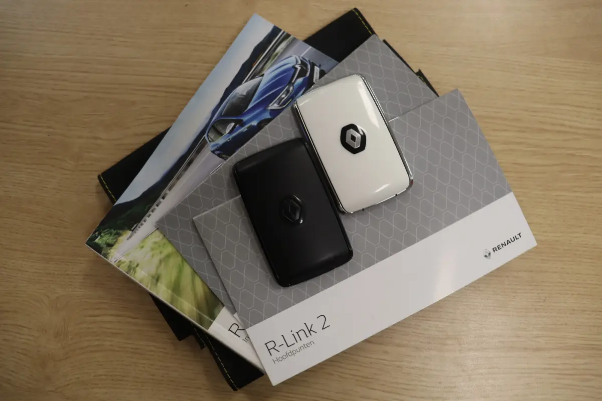 1.2 TCe Bose, Climate, Cruise, Camera A, Dealeronderhouden, PDC V+A, Keyless, Prijs Is Rijklaar Inclusief 6 Maanden Garantie