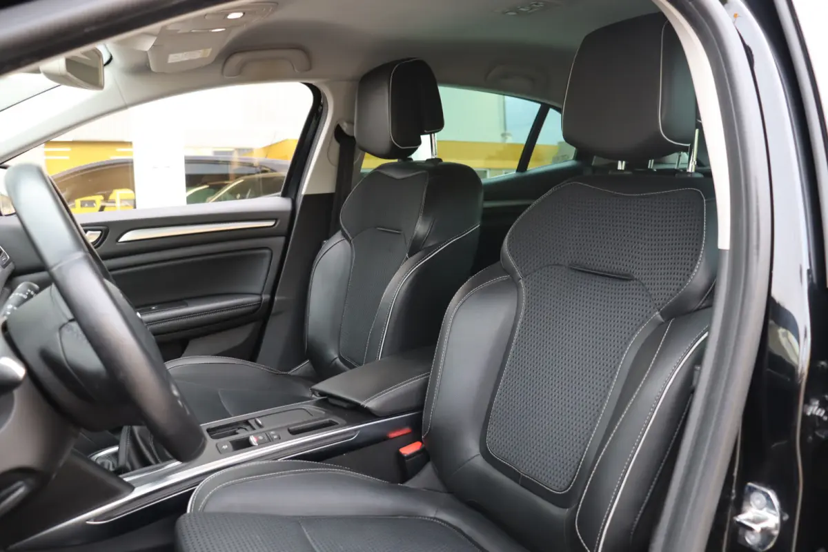 1.2 TCe Bose, Climate, Cruise, Camera A, Dealeronderhouden, PDC V+A, Keyless, Prijs Is Rijklaar Inclusief 6 Maanden Garantie