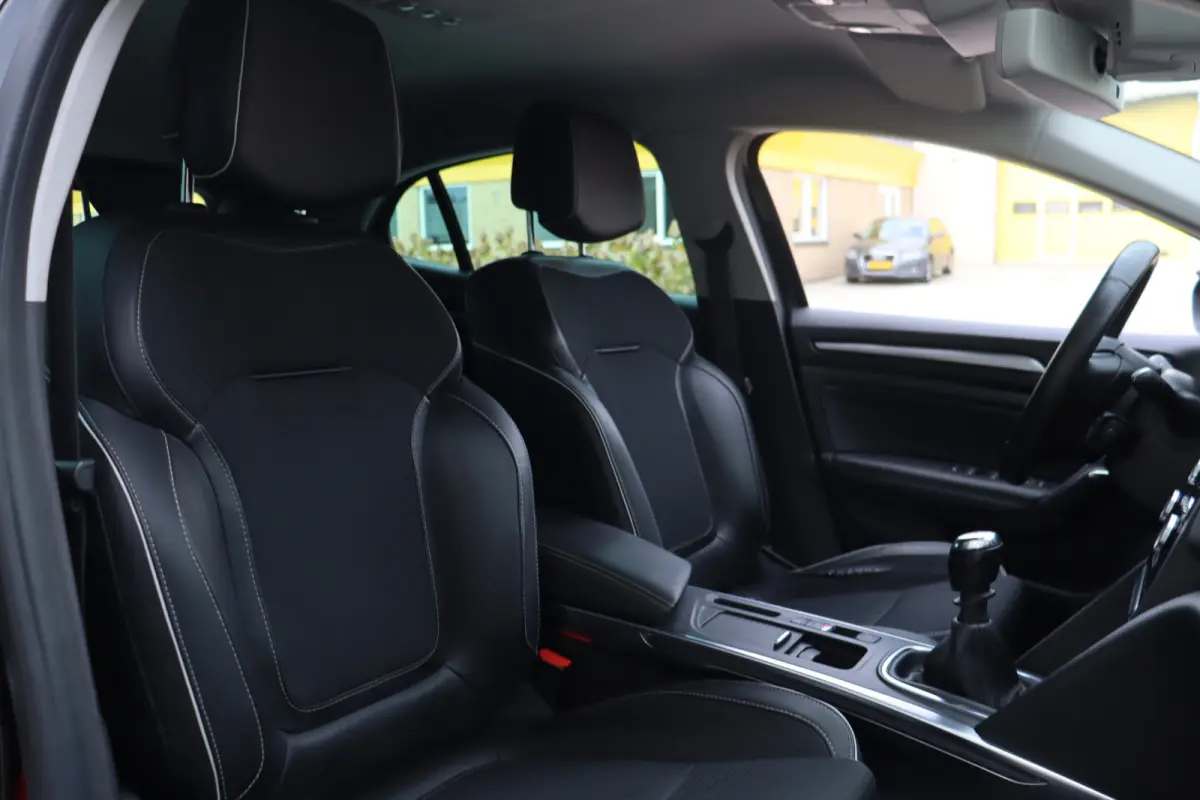 1.2 TCe Bose, Climate, Cruise, Camera A, Dealeronderhouden, PDC V+A, Keyless, Prijs Is Rijklaar Inclusief 6 Maanden Garantie