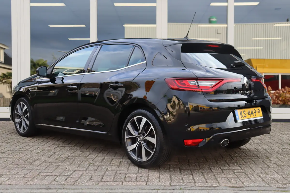 1.2 TCe Bose, Climate, Cruise, Camera A, Dealeronderhouden, PDC V+A, Keyless, Prijs Is Rijklaar Inclusief 6 Maanden Garantie