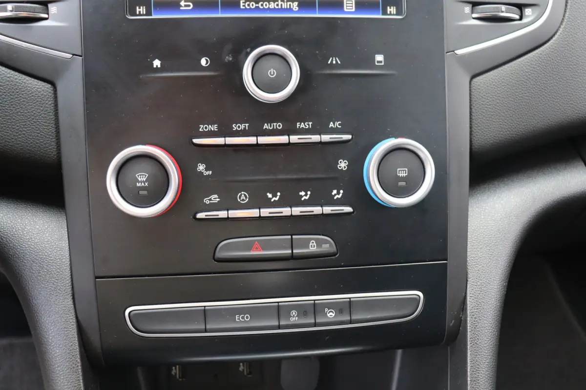 1.2 TCe Bose, Climate, Cruise, Camera A, Dealeronderhouden, PDC V+A, Keyless, Prijs Is Rijklaar Inclusief 6 Maanden Garantie