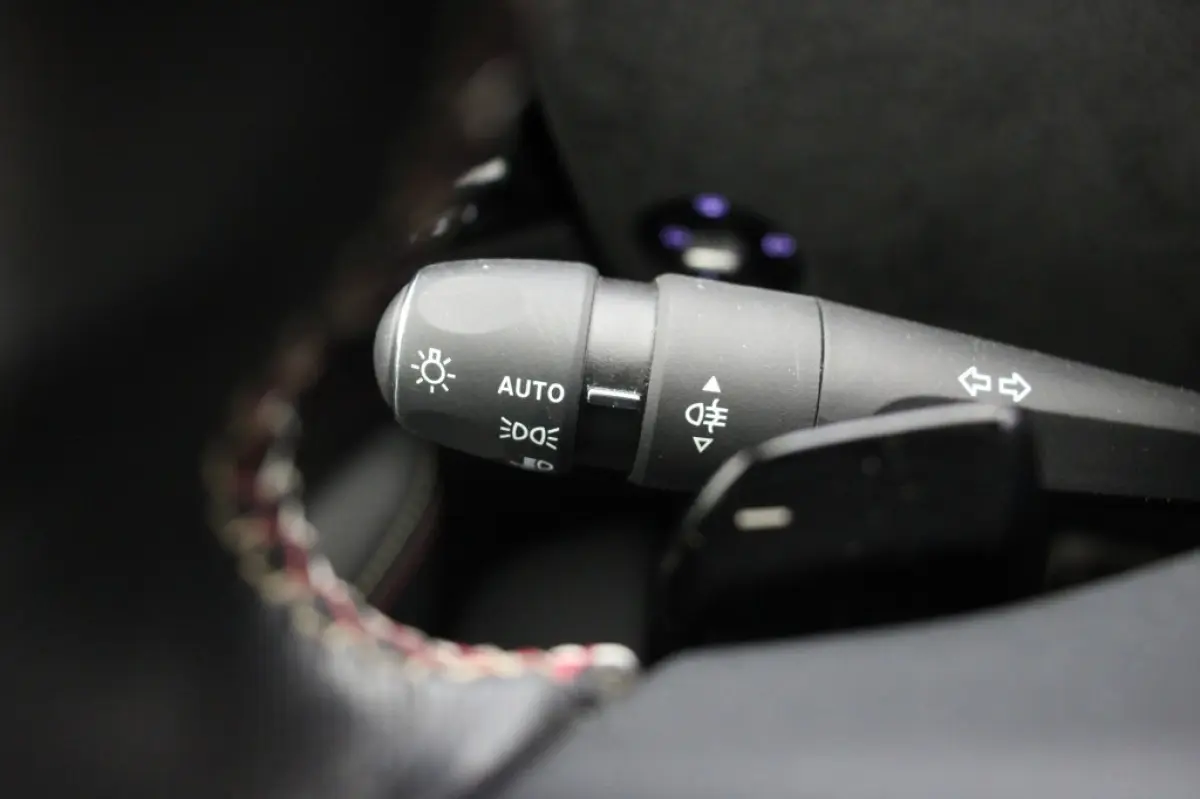 E-Tense Performance Line+ PHEV - Carplay, Camera, Cruise, Afn. Trekhaak