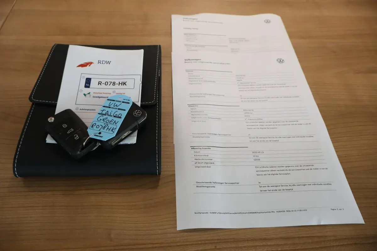 1.0 TSI 110pk R-Line Business | Navigatie | Achteruitrijcamera | Volautomatische Airconditioning