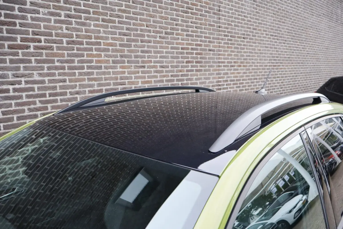 1.0 TSI 110pk R-Line Business | Navigatie | Achteruitrijcamera | Volautomatische Airconditioning
